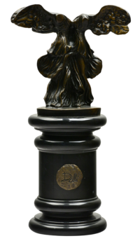 salvador-dali_busto-alado
