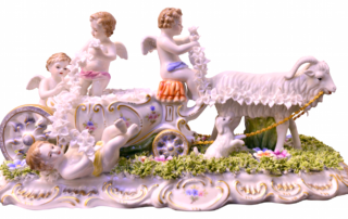 282_cupidos_dresdren_figura-porcelana-policromada_46x24x20_dsc6364