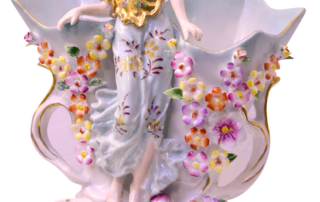 286_violetero_figura-porcelana-policromada_27x20_dsc6278